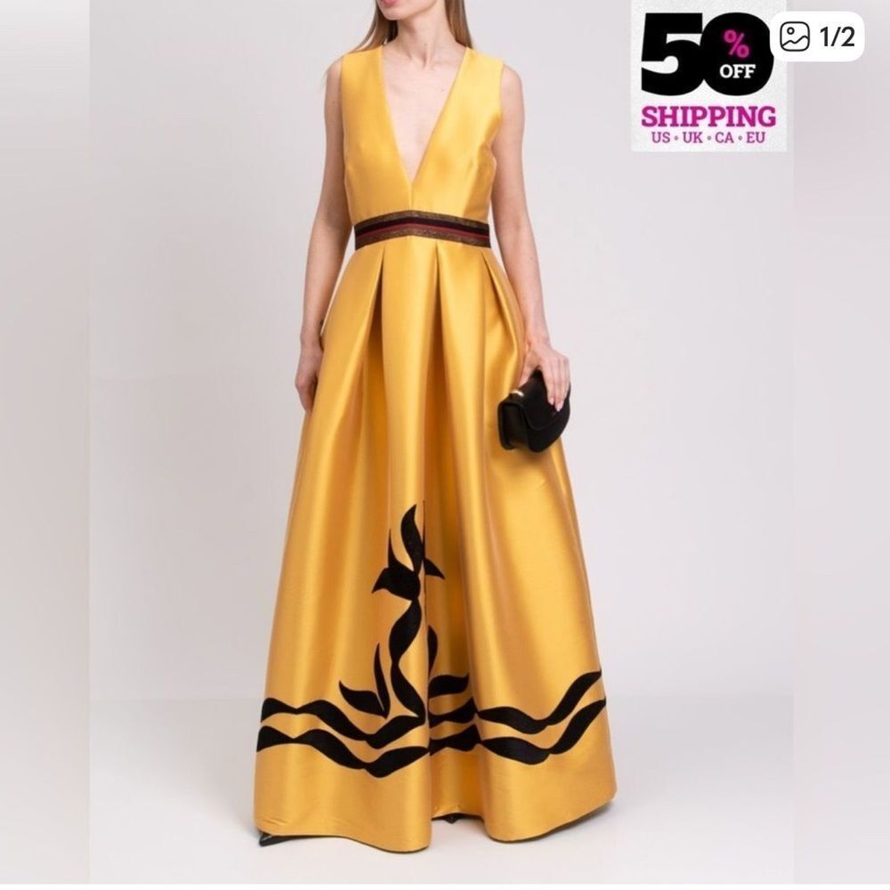 Sachin & Babi event gown size 4